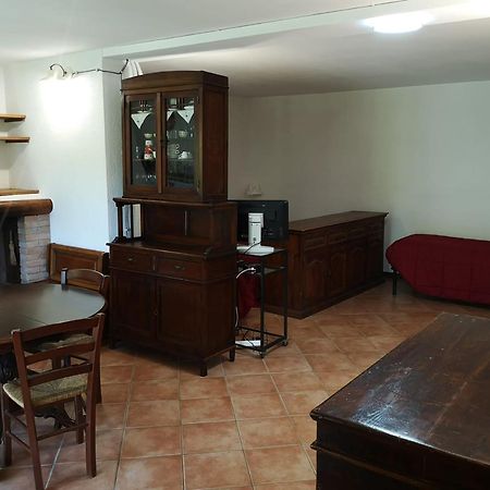 Parte Di Casa Con Giardino E Piscina Villa Pietrasanta Bagian luar foto