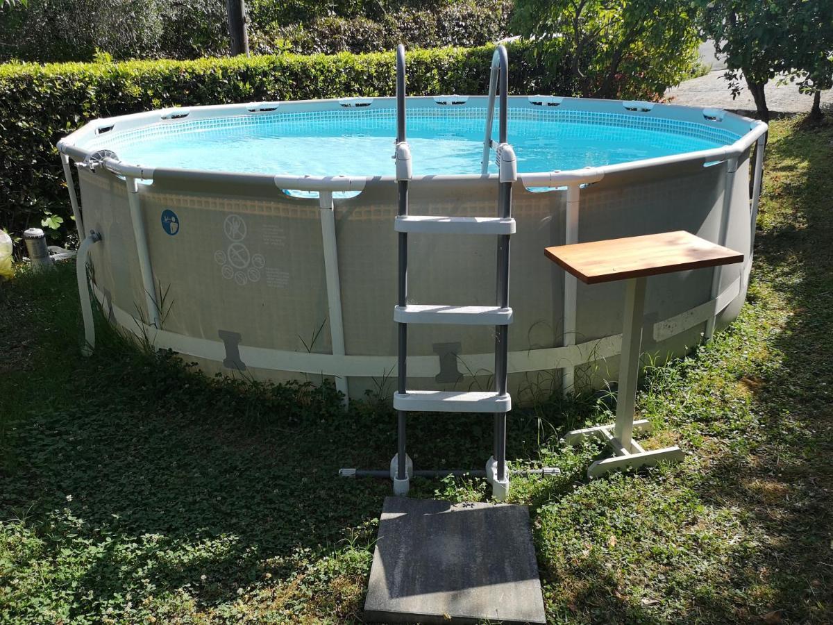Parte Di Casa Con Giardino E Piscina Villa Pietrasanta Bagian luar foto