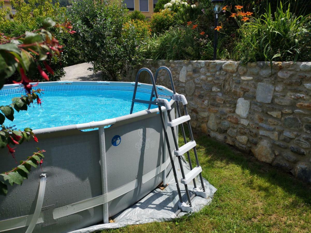 Parte Di Casa Con Giardino E Piscina Villa Pietrasanta Bagian luar foto