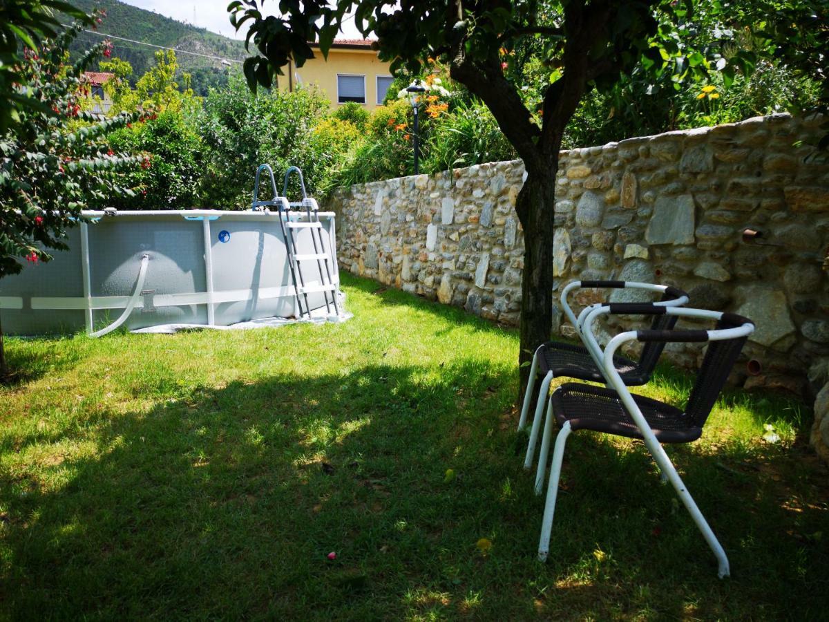 Parte Di Casa Con Giardino E Piscina Villa Pietrasanta Bagian luar foto